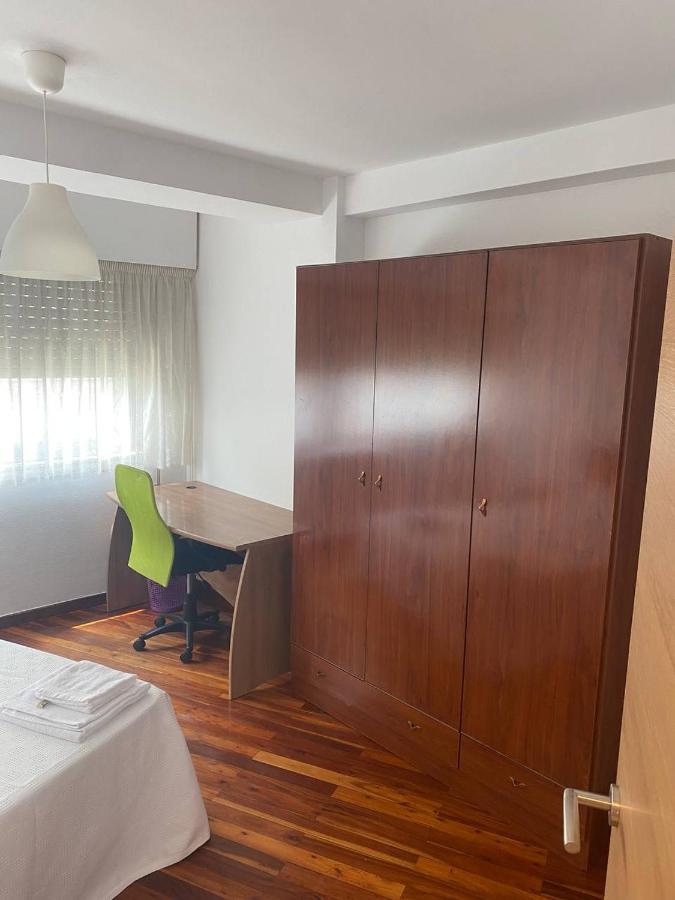 Piso En El Ensanche Διαμέρισμα Σαντιάγο ντε Κομποστέλα Εξωτερικό φωτογραφία